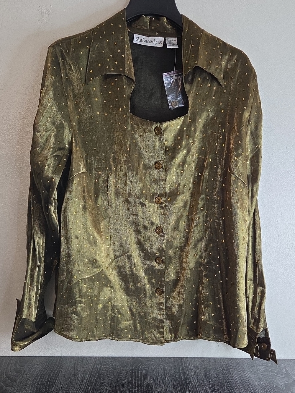 BLUE DIAMOND PLUS VINTAGE SZ 18/20 Olive Green Gold  Shimmery Button-Up Top NWT